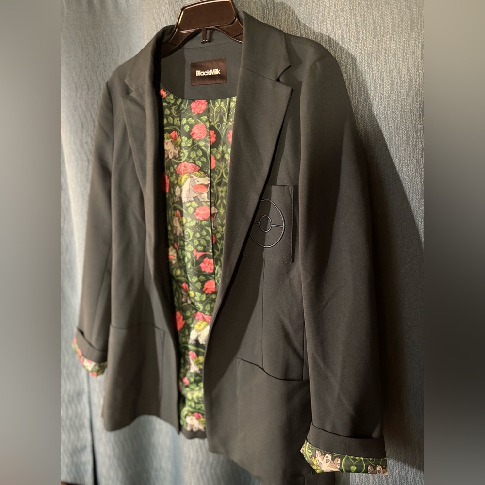 Blackmilk Bulbasaur Blazer - Picture 7 of 10